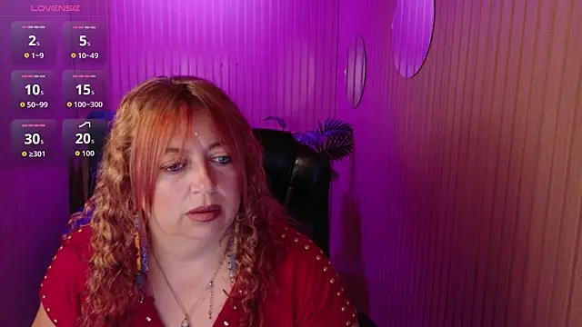 Snapshot of MilfArlet chatting on 06/11/26, 02:15 MilfArlet online show from 06/11/26, 02:15