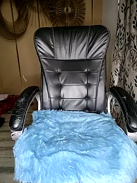 RESHMA01 online show from 12/04/25, 02:21