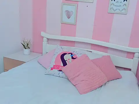 Amaia Monroe online show from 12/01/25, 09:42