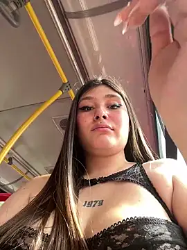 Snapshot of AngieG02_ chatting on 12/01/25, 07:08 AngieG02 online show from 12/01/25, 07:08