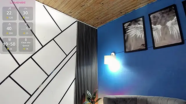 Sky Rivers online show from 12/18/25, 04:40