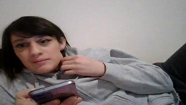 mala93ts online show from 12/03/25, 08:18