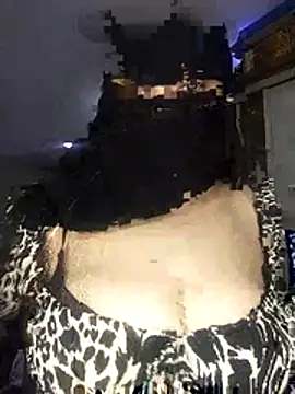 Snapshot of lolotheone chatting on 05/12/26, 12:13 lolotheone online show from 05/12/26, 12:13
