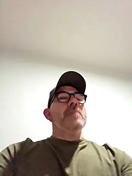 Aresal84 online show from 12/02/25, 12:38