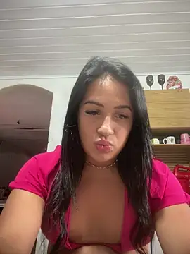 larysinha online show from 12/16/25, 05:29