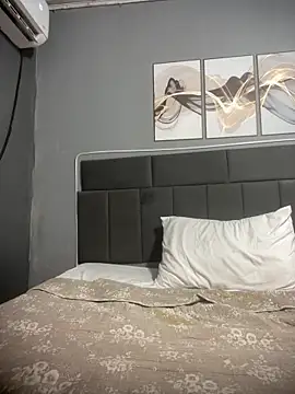 larysinha online show from 02/10/26, 10:36