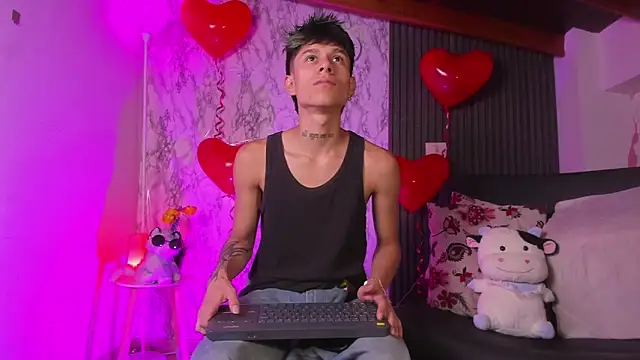 Jake beach  online show from 02/13/26, 01:56