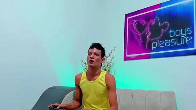 Peter boys 1 online show from 12/18/25, 05:02