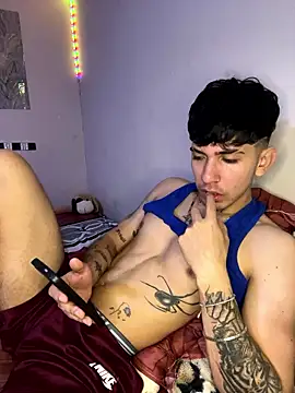 wil hot online show from 01/12/26, 04:23