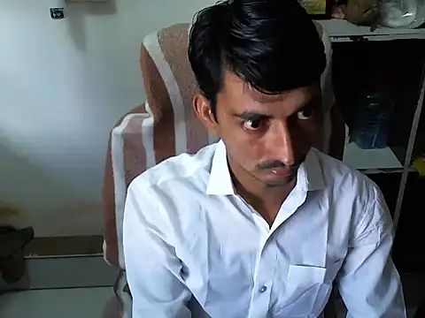 TwinklyBasket897 online show from 12/04/25, 03:49