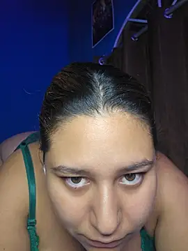 Kittysweet2001 online show from 04/03/26, 06:44