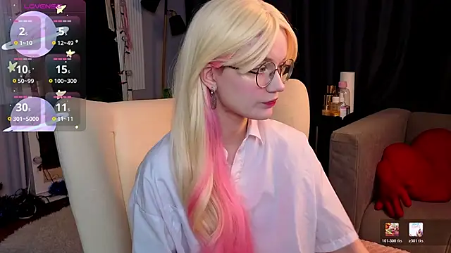 Kitty smalltits online show from 01/07/26, 04:26