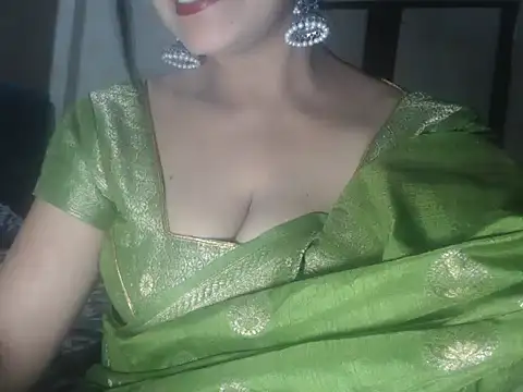 Hotronita123 online show from 04/20/26, 05:59