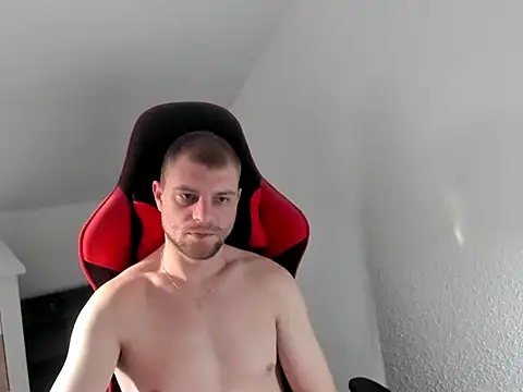 Snapshot of ladny92 chatting on 03/08/26, 04:33 ladny92 online show from 03/08/26, 04:33