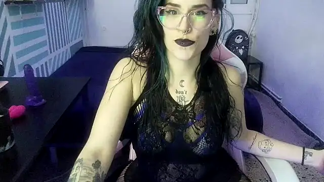 blackrose1997 online show from 02/04/26, 04:24