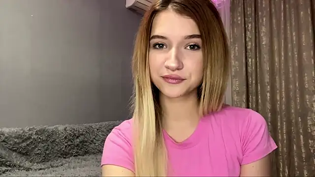 VikkiWittel online show from 12/01/25, 04:56