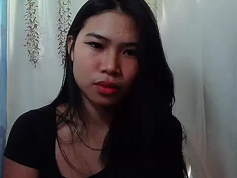 Allysonxx05 online show from 12/15/25, 12:59