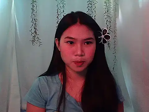 Allysonxx05 online show from 12/16/25, 05:12