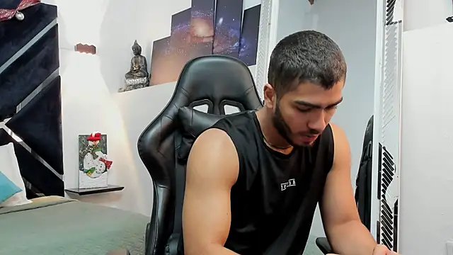 Franco banderas online show from 12/05/25, 12:47