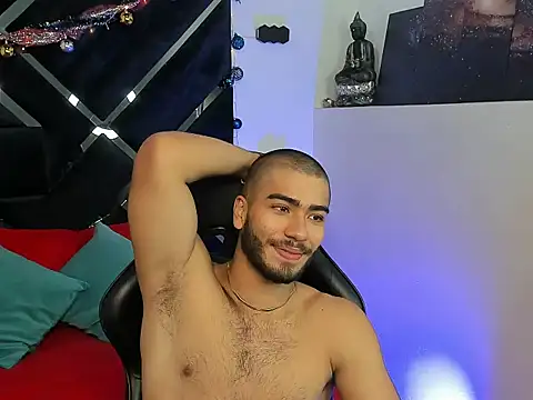 Franco banderas online show from 12/16/25, 02:22