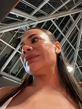 AsianDreamx online show from 04/11/26, 08:35