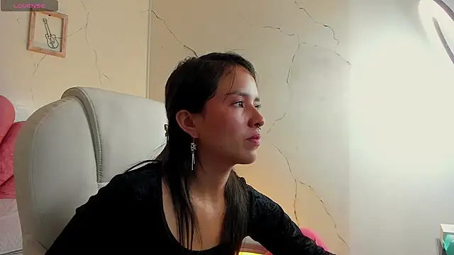 Cherrybombs  online show from 02/04/26, 01:17