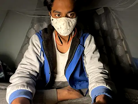 hunterboy2001 online show from 12/02/25, 04:46