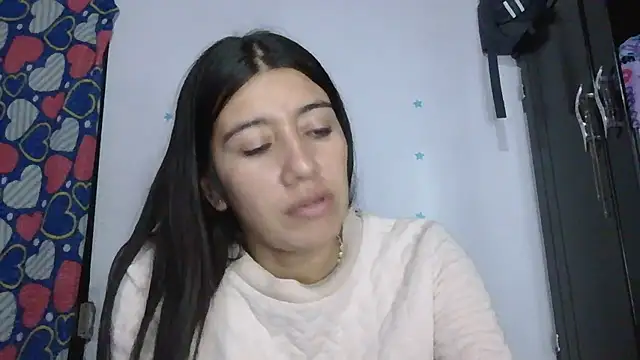 TaylorLove- online show from 12/04/25, 11:46