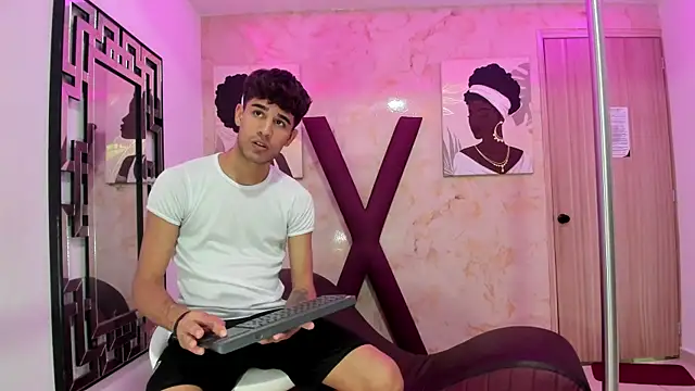 BIG COCKS online show from 01/11/26, 01:32