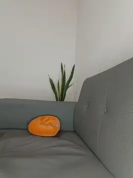   VioletaHeaven   online show from 04/23/26, 12:29