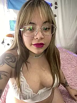 Lindalatina2001 online show from 07/21/26, 07:49
