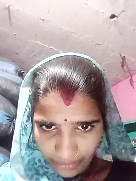 Snapshot of Soniya0448 chatting on 11/30/25, 02:21 Soniya0448 online show from 11/30/25, 02:21