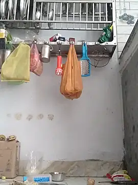 RADHIKA-1143 online show from 12/15/25, 04:28