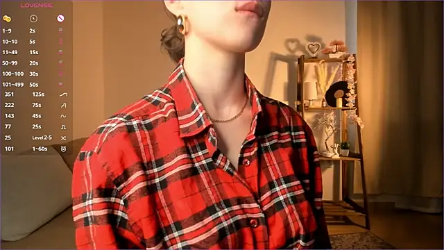 LachelleFrommer online show from 04/23/26, 01:07