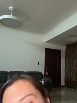 Snapshot of A-ZJunn chatting on 06/25/26, 01:26 A-ZJunn online show from 06/25/26, 01:26