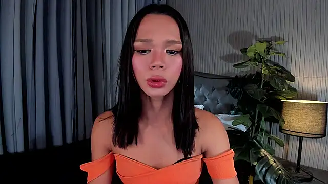 Snapshot of asianpetiteprincess chatting on 06/28/26, 04:57 asianpetiteprincess online show from 06/28/26, 04:57
