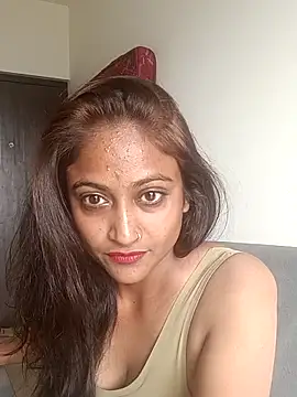 dusky diva d online show from 02/04/26, 10:32