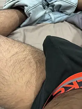 BlahNextDoor online show from 12/05/25, 06:26