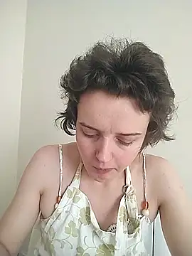 Snapshot of Amy01112 chatting on 06/03/26, 04:34 Amy01112 online show from 06/03/26, 04:34