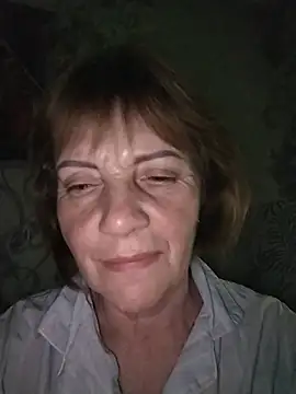 Snapshot of MichelleLove48 chatting on 05/17/26, 11:12 MichelleLove48 online show from 05/17/26, 11:12