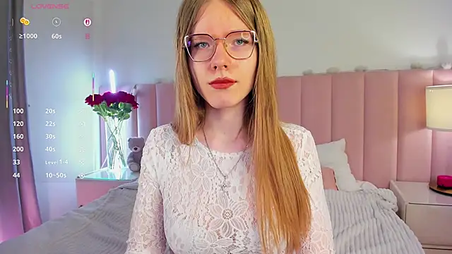 AnGee  online show from 02/15/26, 04:47