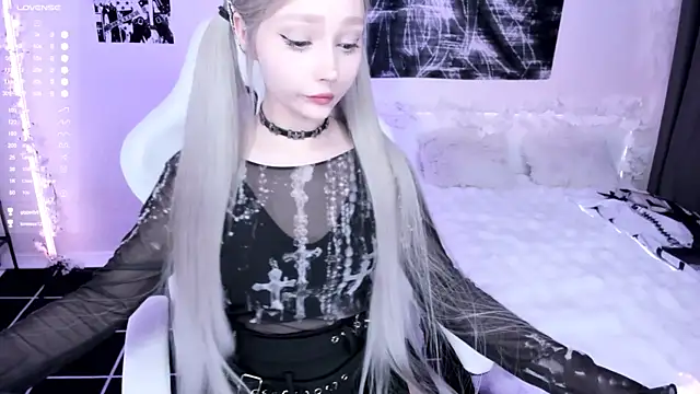 lyric4 online show from 04/06/26, 03:59