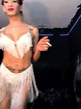 makensys dirty hot online show from 12/13/25, 08:14