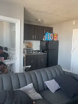 Phashotkid2 online show from 12/01/25, 04:01