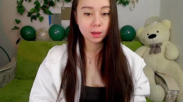 AlinaEleven online show from 12/13/25, 11:43