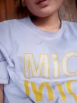 Hilary-123 online show from 04/09/26, 11:04