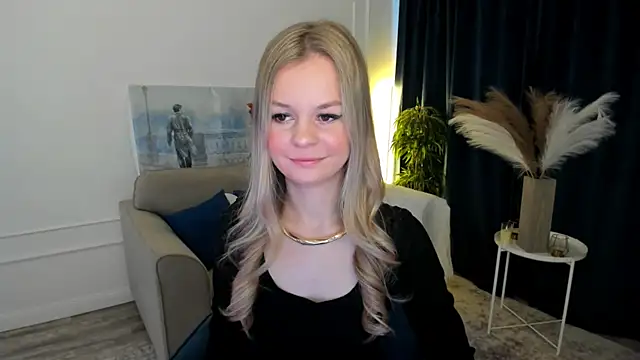 MidnighteAura online show from 04/21/26, 03:57