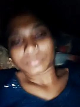 Snapshot of Roshnibaria chatting on 04/23/26, 04:20 Roshnibaria online show from 04/23/26, 04:20