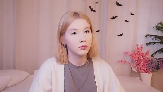 DonitaTerranova online show from 12/02/25, 08:41