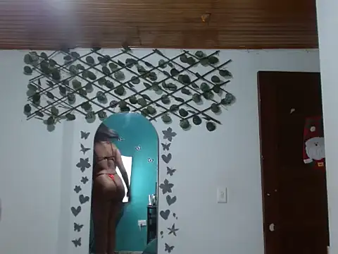 Andreaebony online show from 12/20/25, 01:18